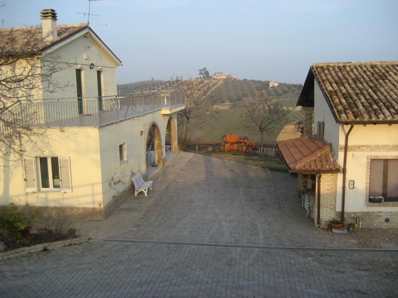 Agriturismo Torre Mannella - La Loggia Città Sant'Angelo Buitenkant foto